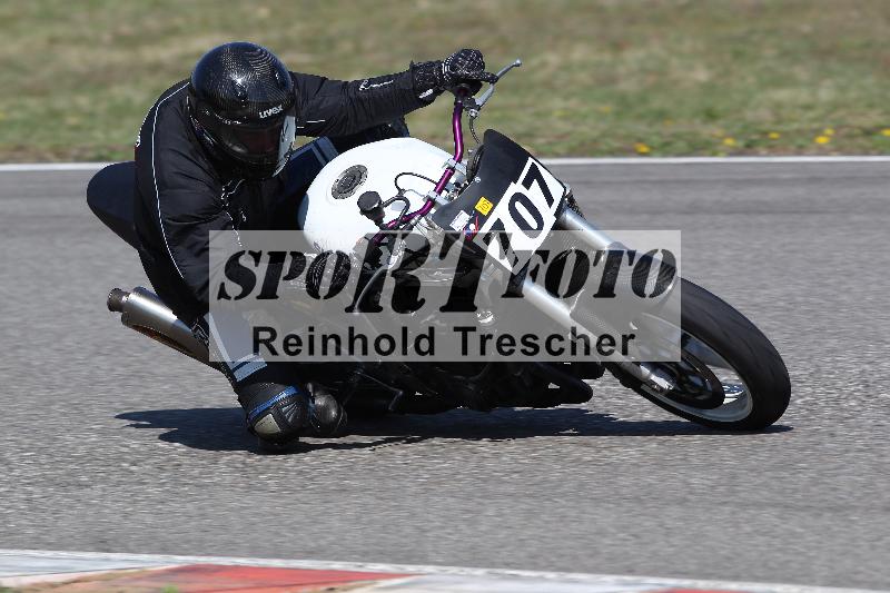 /Archiv-2022/05 04.04.2022 Plüss Moto Sport ADR/Freies Fahren/707